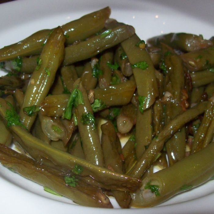 Fasoliyyeh Bi Z-Zayt (Vagem Síria com Azeite de Oliva)